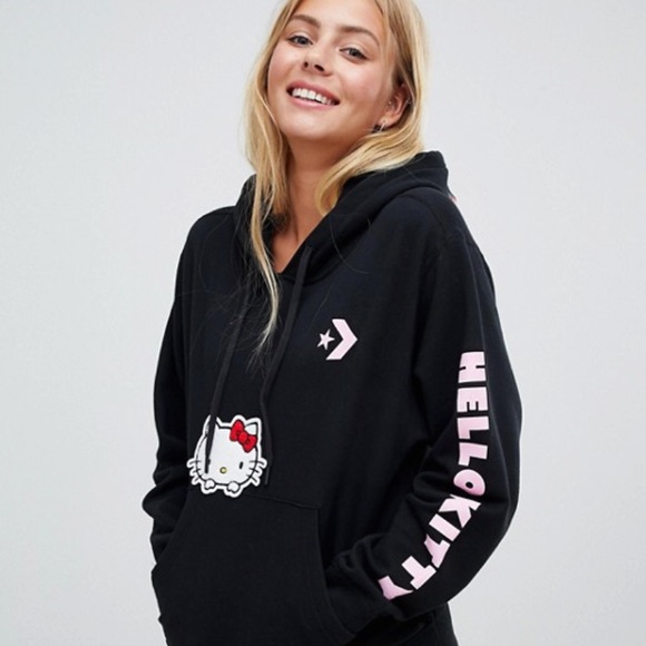 hello kitty pullover hoodie